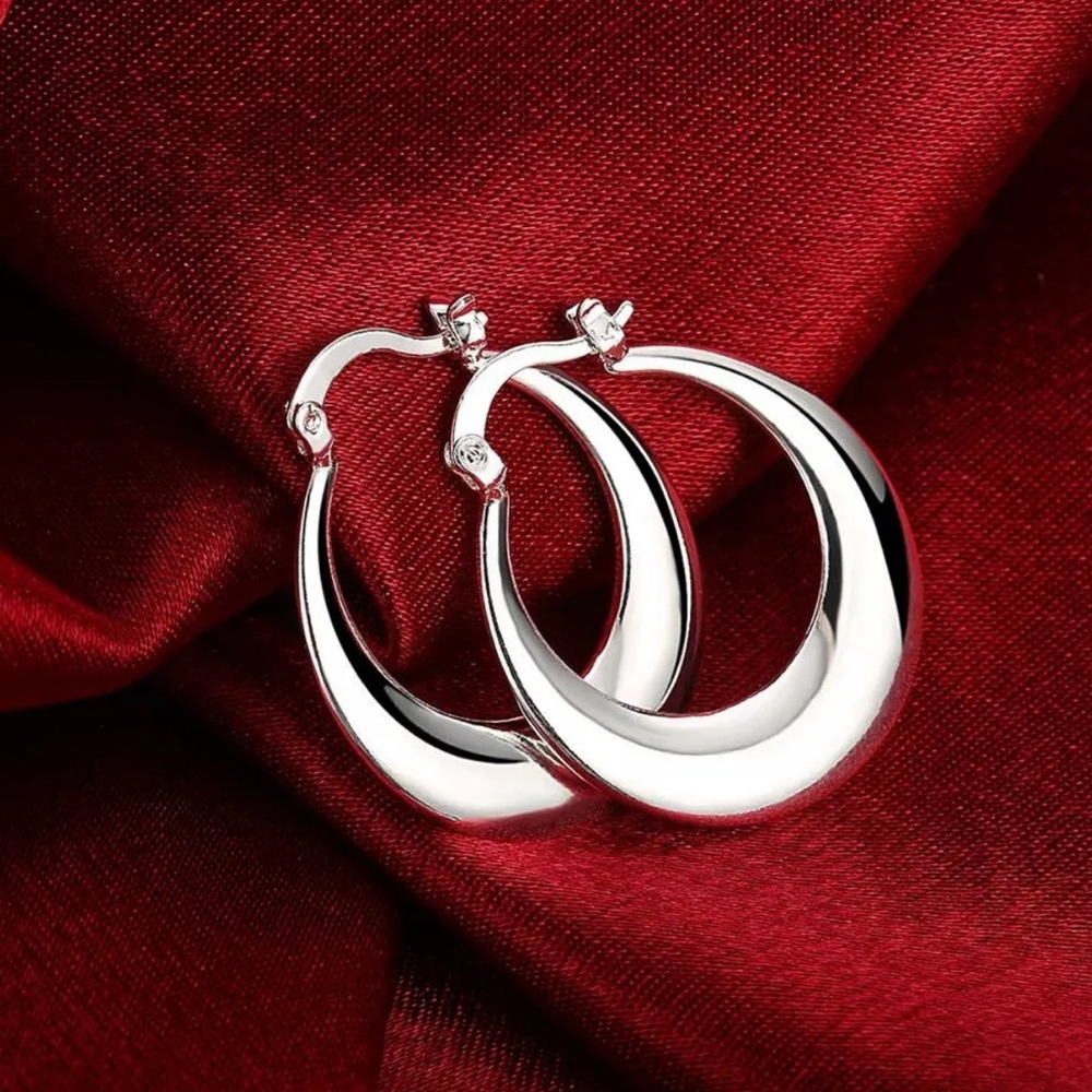 1” SILVER Pltd. Crescent Hoop Earrings